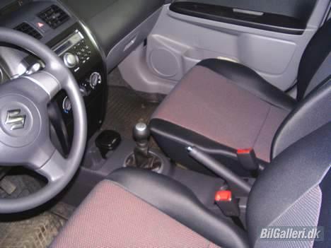 Suzuki sx4 billede 2