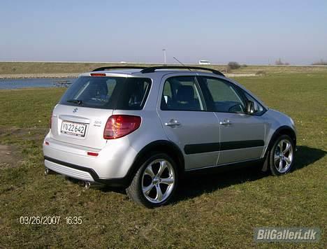 Suzuki sx4 billede 5