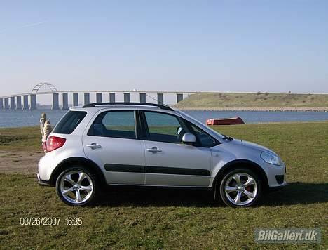 Suzuki sx4 billede 6