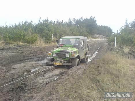 Toyota bj 42 - oksbøl 7-4-07  ja den går da godt :-) billede 7