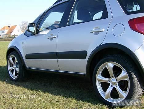 Suzuki sx4 billede 9