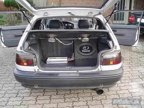 Toyota Corolla 1.3 DX SOLGT - Ja det buldre ganske udemærket... billede 3