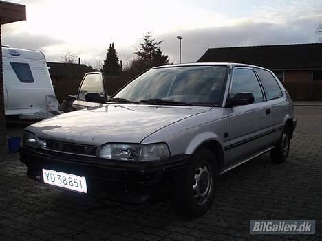 Toyota Corolla 1.3 DX SOLGT billede 6