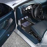 Mazda 323F (Solgt 2010)