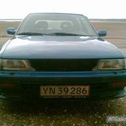 Toyota Carina 2/ smølfen Solgt