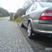 Opel vectra B 1.8i 16v SOLGT