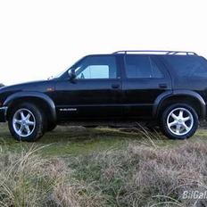 Chevrolet Blazer 4x4 - SOLD