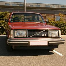 Volvo 244 GLE - SOLGT!