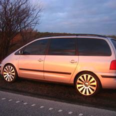 VW Sharan