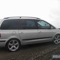 VW Sharan