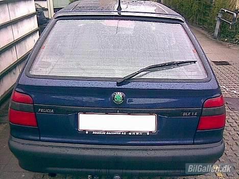Skoda Felicia GLX Combi - Er bare helt vild med min nye bagklap :-) billede 19
