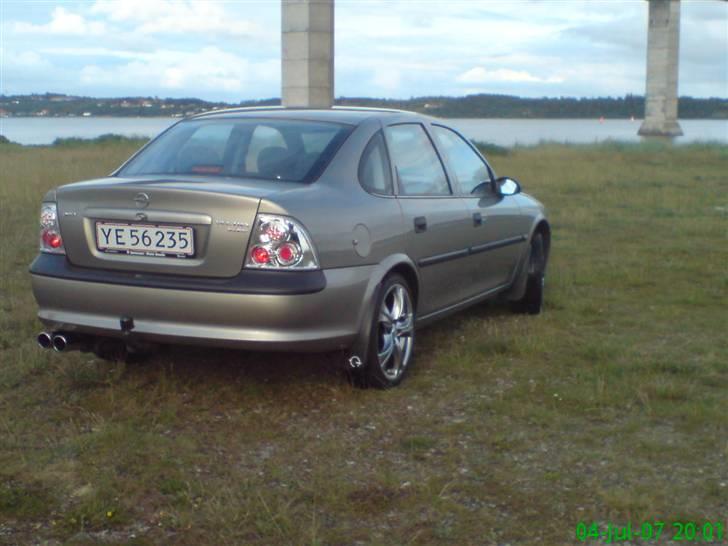 Opel Vectra B 1,6 16V Solgt billede 8