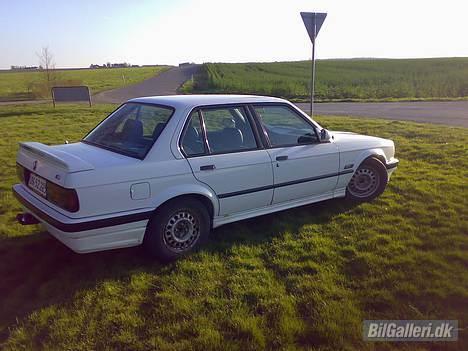BMW 320i solgt billede 7