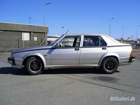 Alfa Romeo 75 3.0 V6 America billede 2
