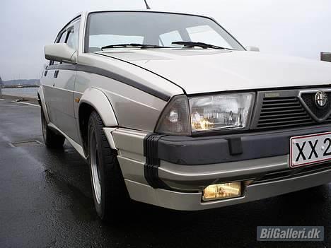 Alfa Romeo 75 3.0 V6 America billede 5