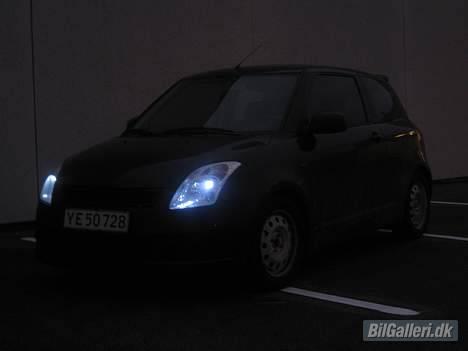 Suzuki Swift - Solgt! - Black bitch! billede 13