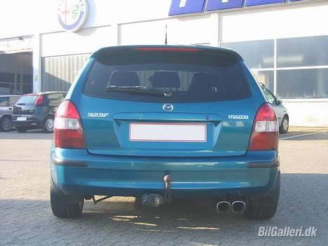 Mazda 323F bj glx.solgt billede 3