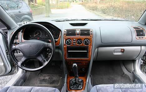 Mitsubishi Galant *solgt* billede 11