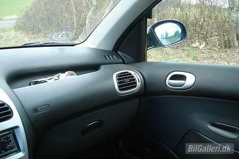 Peugeot 206 S16 >> SOLGT << - Farvet interiør billede 14