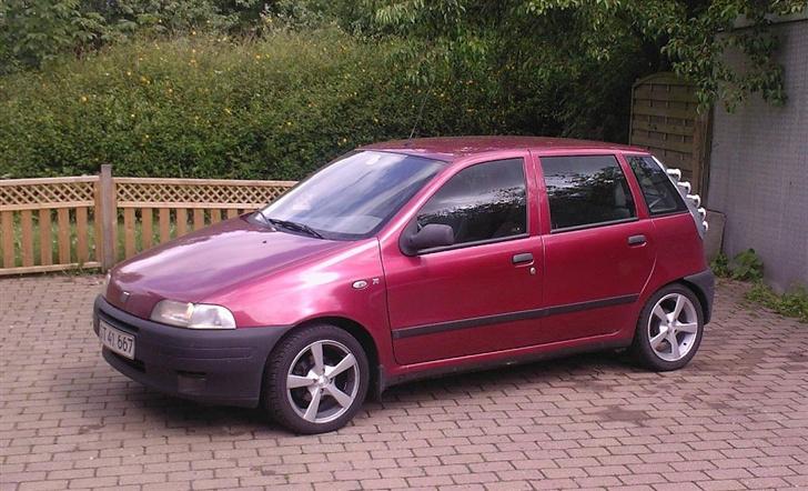 Fiat Punto SOLGT 30.07.07 - Som den ser ud nu..!!  billede 1