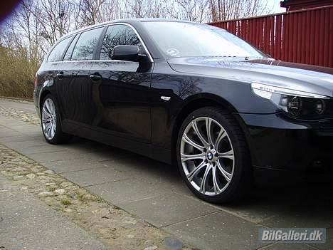 BMW 520 D Touring "Solgt" billede 7