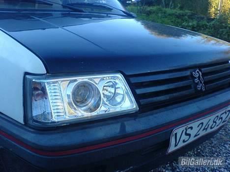Peugeot 205 Xri solgt billede 14
