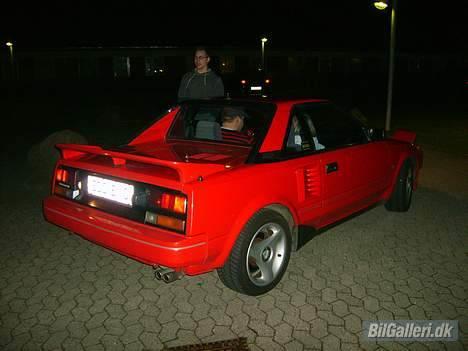 Renault Clio 1,2RL -(SOLGT)- - ...og ja, det er den ægte Eddie C  billede 10