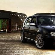 VW Golf 4