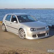 VW Golf 4 *SOLGT*