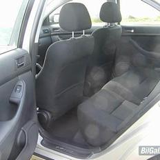 Toyota Avensis 2.0 D-4D (solgt)