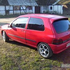 Renault Clio RL *SOLGT*