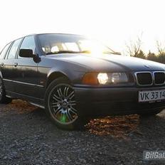 BMW 318 TDS Solgt!