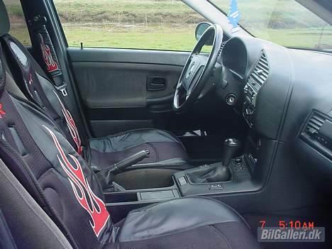 BMW 318i  solgt billede 5