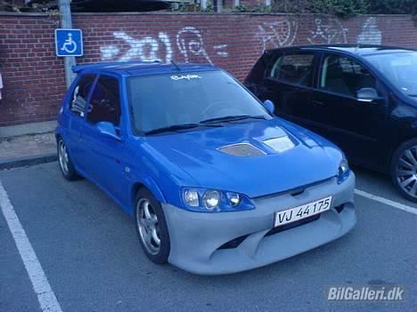 Peugeot 106 Rallye DØD - nyt billede af dytten med den nye front på glæder mig til den bliver malet så den er klar til sommeren billede 18