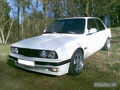 BMW E30 *SOLGT* billede 11