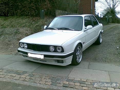 BMW E30 *SOLGT* billede 14