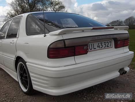 Mitsubishi GALANT solgt billede 14