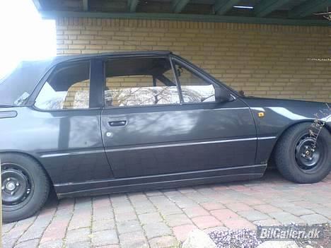 Peugeot 205 CT  billede 1