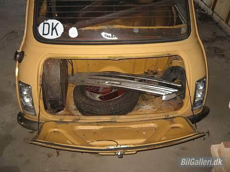 Austin-Morris mascot mini SKROTTET billede 3