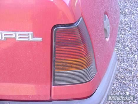 Opel kadett e   solgt og død - Orginale gsi bag lygter billede 11