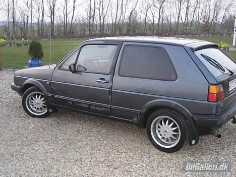 VW Golf 2 1,9 td solgt billede 3