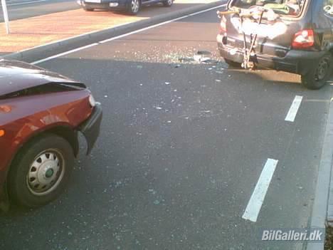 Skoda Felicia *R.I.P.* Vmax #98 - Hende foran røg jeg videre op i. billede 8