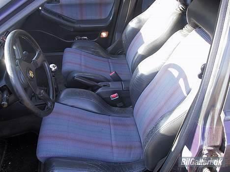 Mazda 323 f Vision solgt billede 5