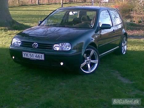 VW Golf 4 ** SOLGT ** - Nye Alessio F1 fælge 18" billede 11
