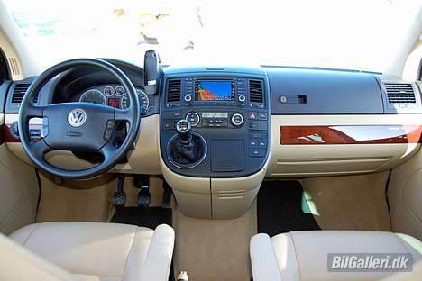 VW Multivan Highline *SOLGT* billede 2