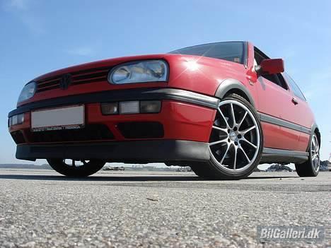 VW Golf solgt billede 1