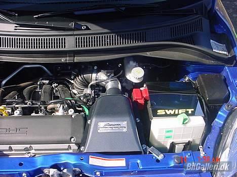 Suzuki Swift --::: SOLGT :::-- billede 2