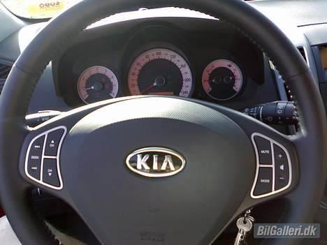 Kia Cee'd 1,6 CVVT ex. SOLGT billede 10