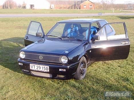 VW polo coupe gt !solgt! - Begge døre åben.  :D billede 1