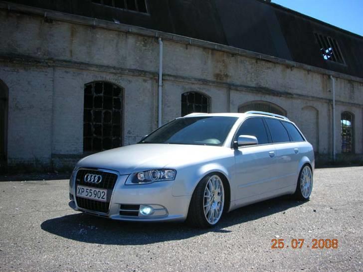 Audi A4 18T Quattro "SOLGT" billede 1